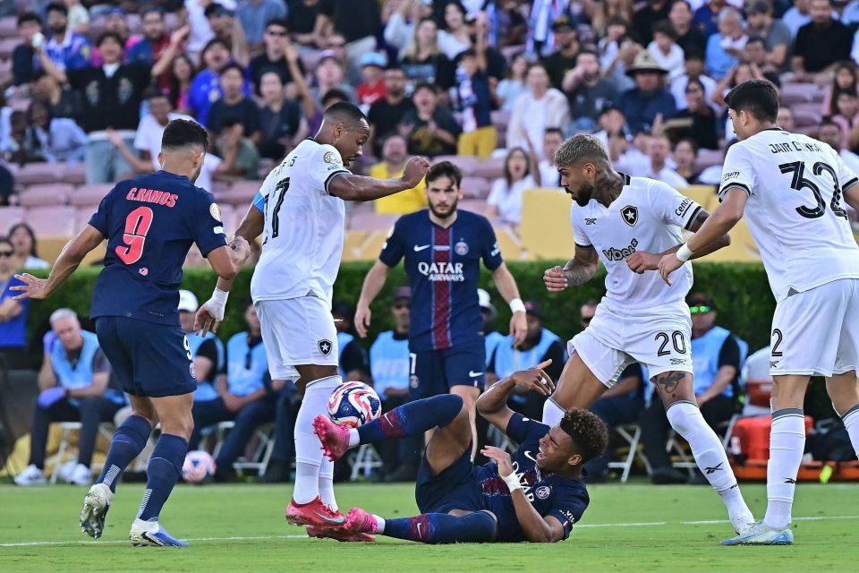 叠与三人小 叠与三人小